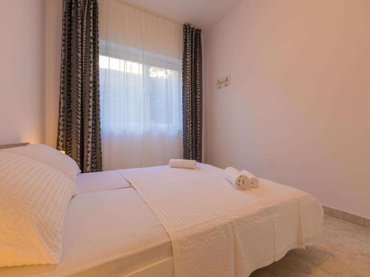 Apartment Duda Нови-Винодолски Экстерьер фото